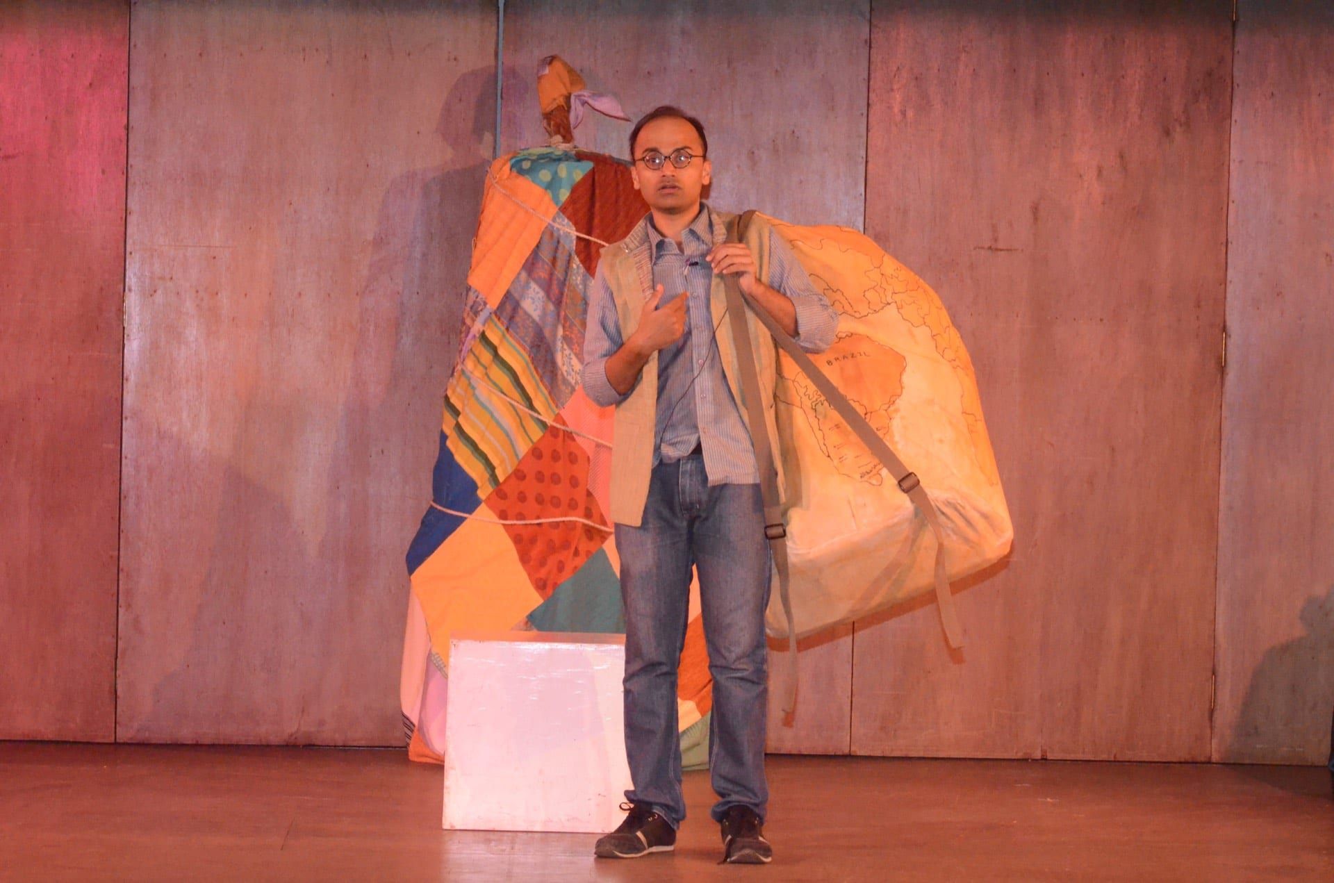Gathariya: The Man Who Packed the World into a Bundle